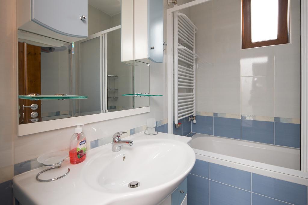 Mars Apartments In Tryavna Beach Complex Sveti Vlas Cameră foto